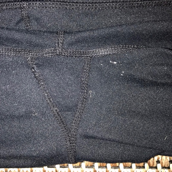 Fablatics women’s cropped work out pants medium - Picture 3 of 3